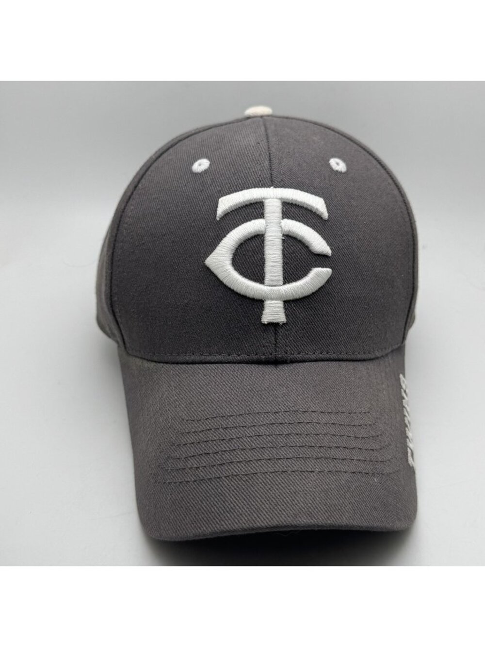 Minnesota Twins Snapback Baseball Cap MLB Fan Favorite TC Logo Gray Adjustable